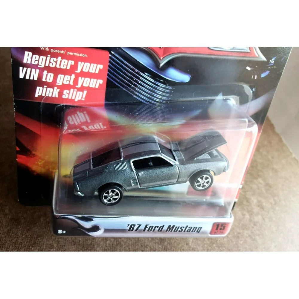 2007 Hot Wheels Ultra Hots '67 FORD MUSTANG Gray ZAMAC Base 1:64 REAL RIDERS 6SP